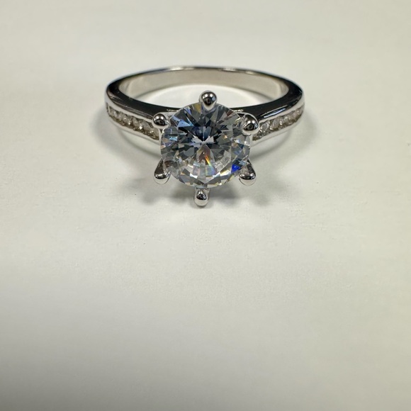 NWOT Cubic Zirconia Ring - Picture 1 of 3